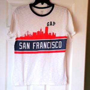 EUC- White GAP KIDS T-shirt